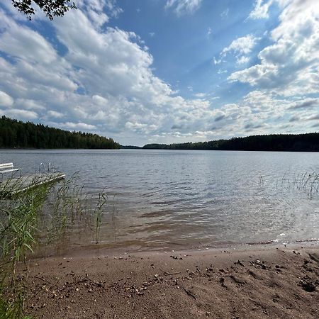 Sauna Cabin In The Heart Of Nuuksio National Park - Moekki Nuuksiossa Espoo Exterior photo