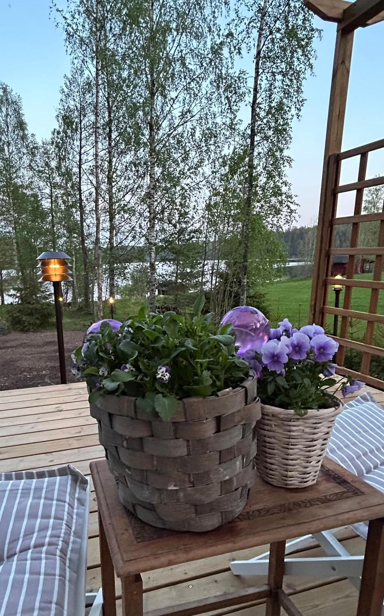 Sauna Cabin In The Heart Of Nuuksio National Park - Moekki Nuuksiossa Espoo Exterior photo