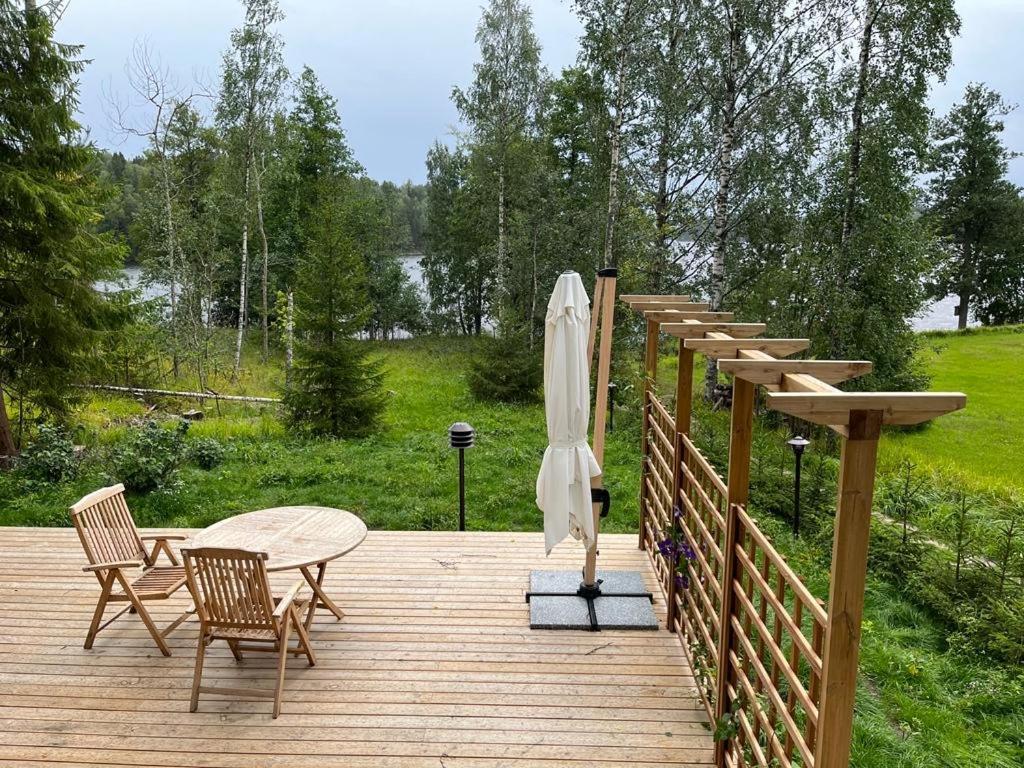 Sauna Cabin In The Heart Of Nuuksio National Park - Moekki Nuuksiossa Espoo Exterior photo